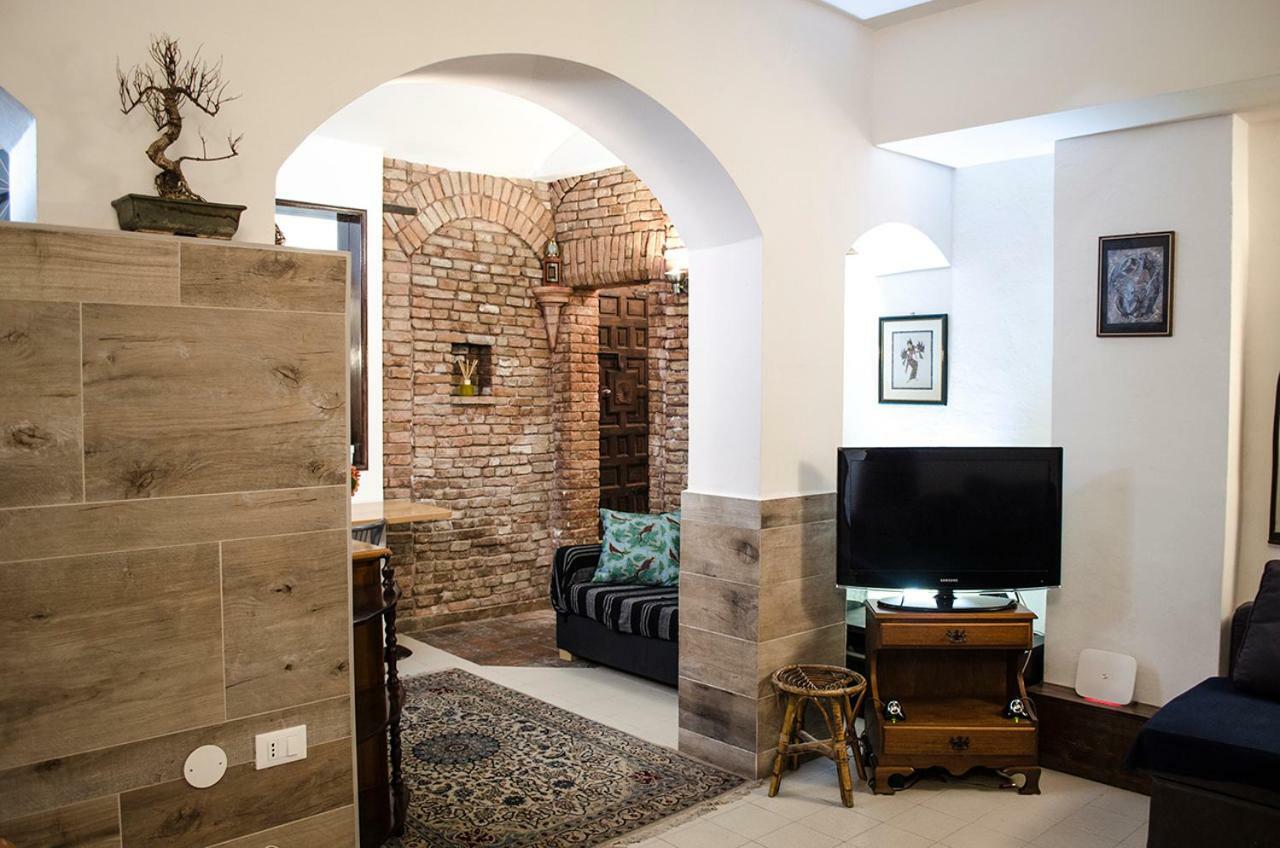 Medieval Central Apartment Болонья Экстерьер фото