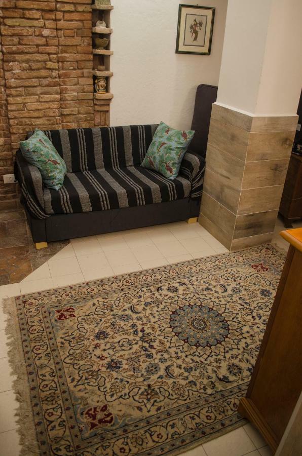 Medieval Central Apartment Болонья Экстерьер фото