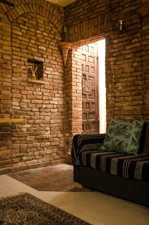Medieval Central Apartment Болонья Экстерьер фото